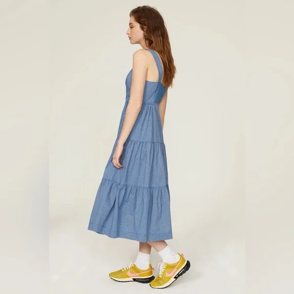 Madewell Button-Front Tiered Midi Dress in Stripe
ADD TO HEARTS - Picture 11 of 12